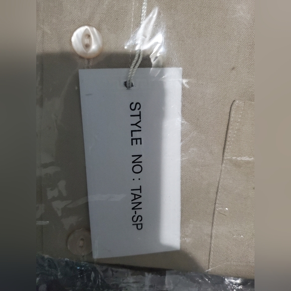 Vintage Maxini Collezione Tan Men's Button Down Shirt Size Large - Picture 3 of 5